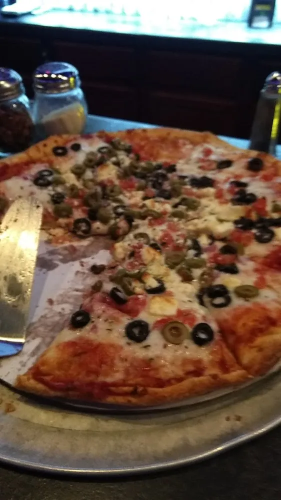 Hand Tossed Pizza